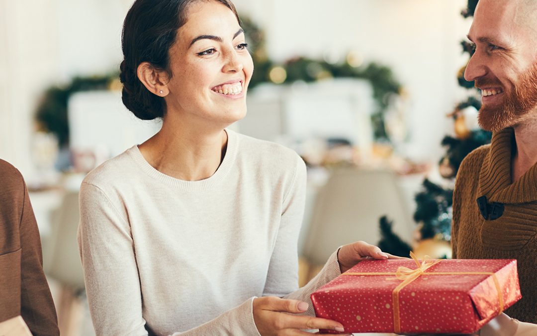 Two Business Benefits of Holiday Parties and Gifts